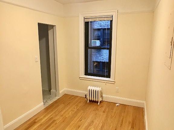 4th image of 146 W 79th St APT 5B
