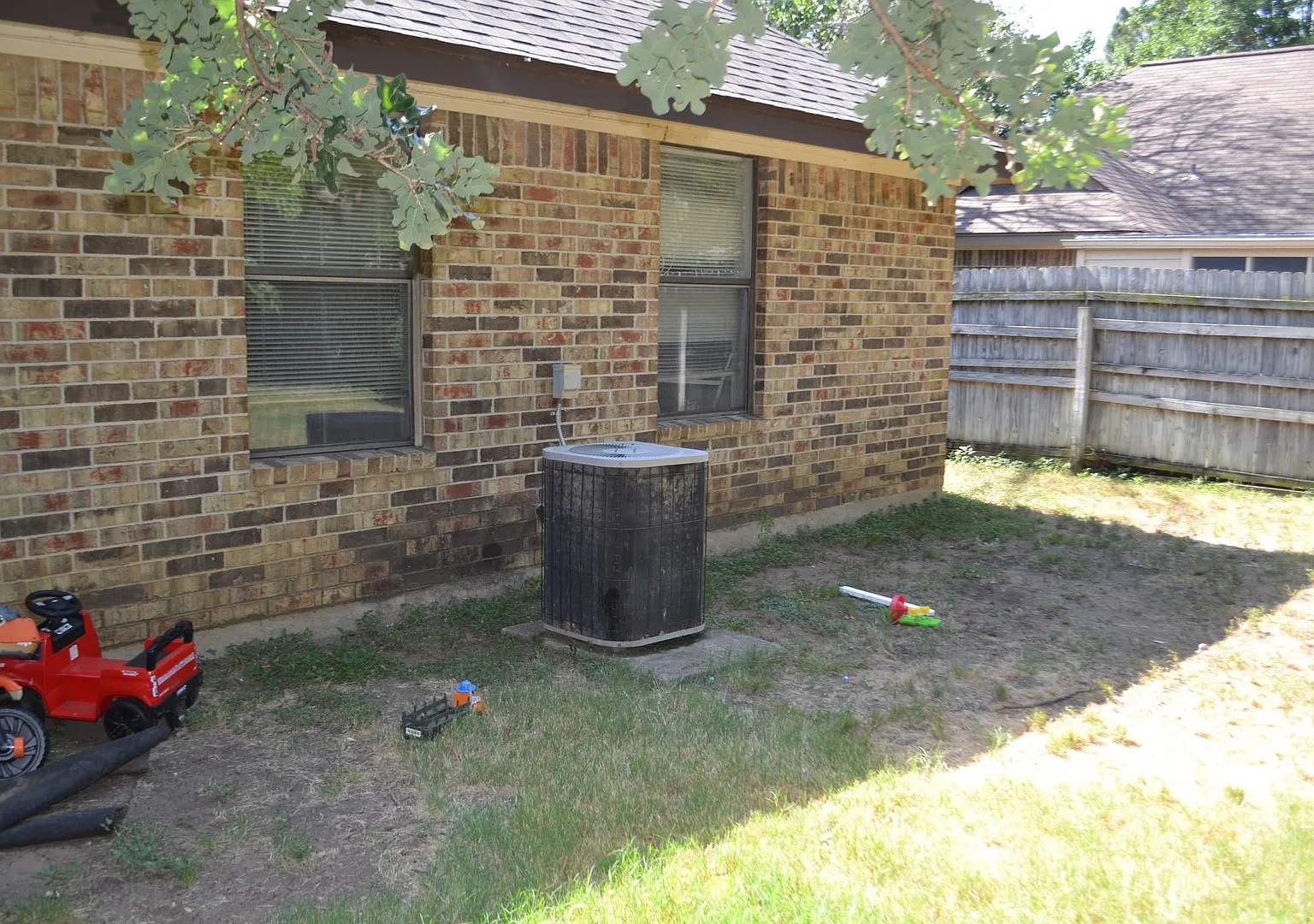 301 Joshua St. — Photo 4