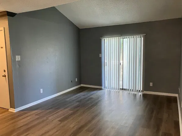 10047 Westpark Dr #94, Houston, TX 77042