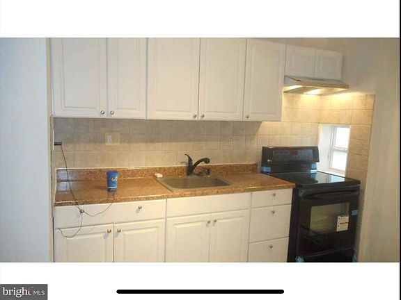 2nd image of 2047 N Philip St