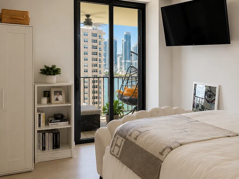 520 Brickell Key Dr #A1205 — Photo 9