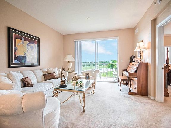 4th image of 7725 Yardley Dr APT 312