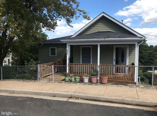 2213 S Monroe St, Arlington, VA 22206