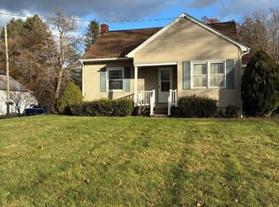 4430 New Holland Rd, Mohnton, PA 19540