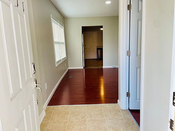 2nd image of 6771 Nashville Ave