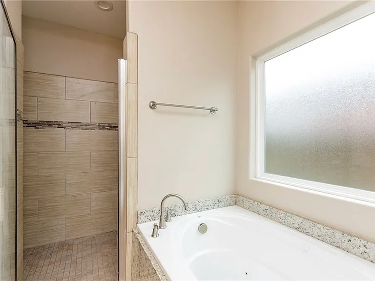 4010 Bridgett Dr — Photo 15