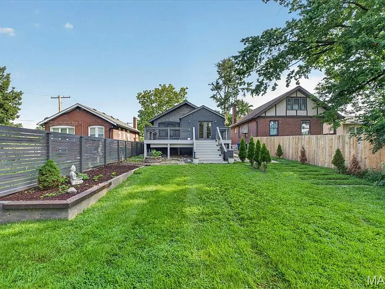 7122 Nashville Ave — Photo 31