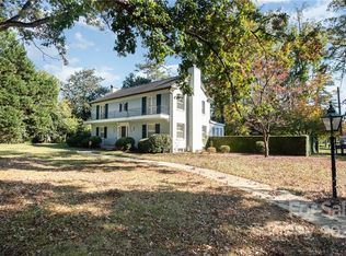 1235 S Wendover Rd, Charlotte, NC 28211