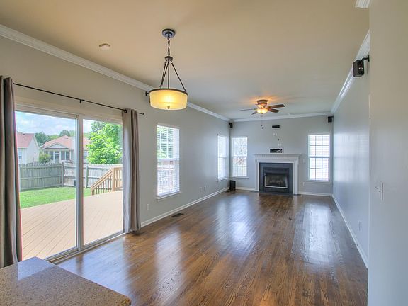 5th image of 3211 Peyton Ct