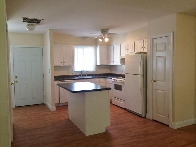 1st image of 130 Cattail Ln