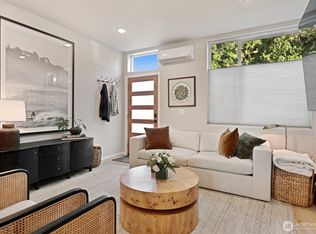 2909 S Dearborn, Seattle, WA 98144