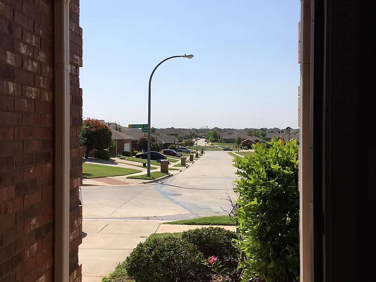 4024 Claymore Ln — Photo 10