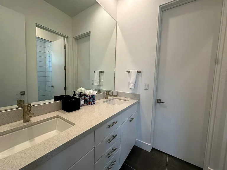 54620 Avenida Juarez — Photo 29