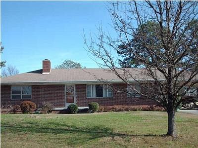 1st image of 204 Lovella Dr