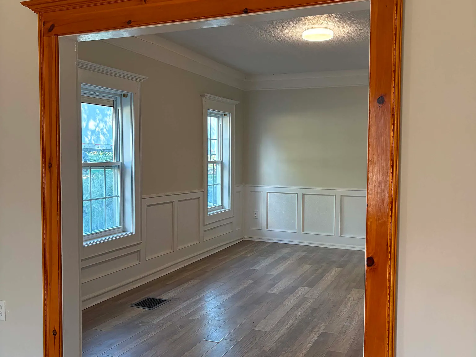 5 bed, $3,000 — Photo 2