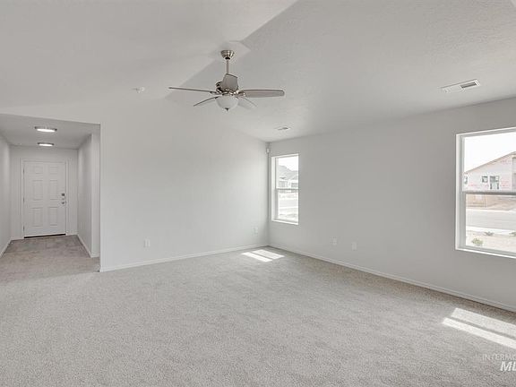 5th image of 19688 Newell Way
