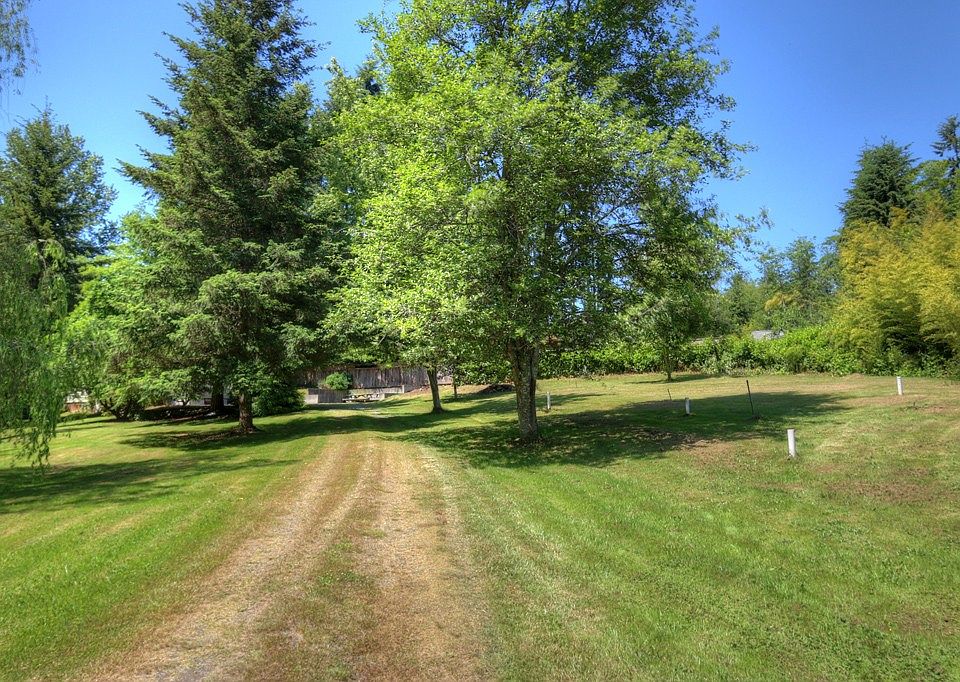 1st image of 12015 Minnie Rose Ln NE