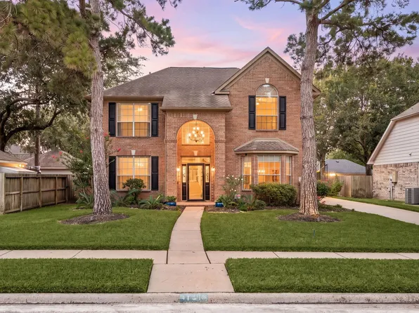 17511 Tall Maple Ct, Houston, TX 77095
