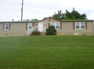 169 Pleasant Grove Rd, Bluff City, TN 37618