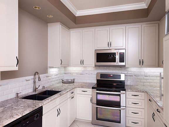 5th image of 2981 Four Pines Dr APT 4