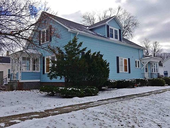 3rd image of 621 Cleveland St