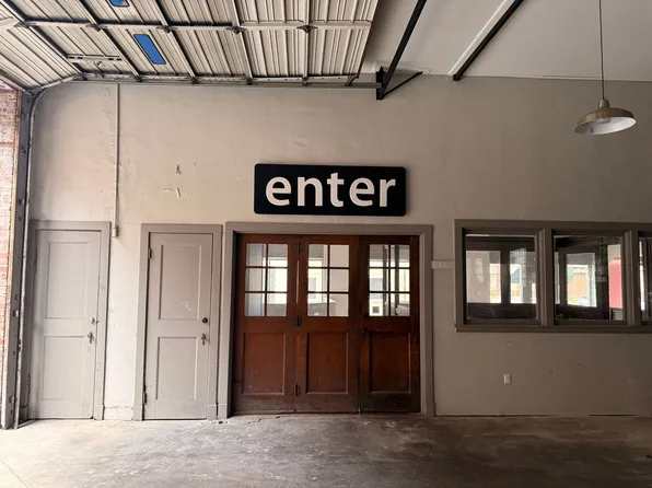 Ford Building, 105 Pendleton St #100, Marion, VA 24354