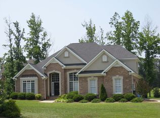 8701 Invershield Ct, Oak Ridge, NC 27310