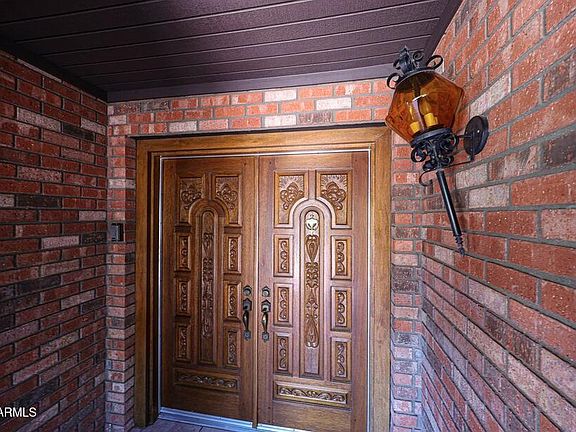 2nd image of 1322 W ASTER Drive