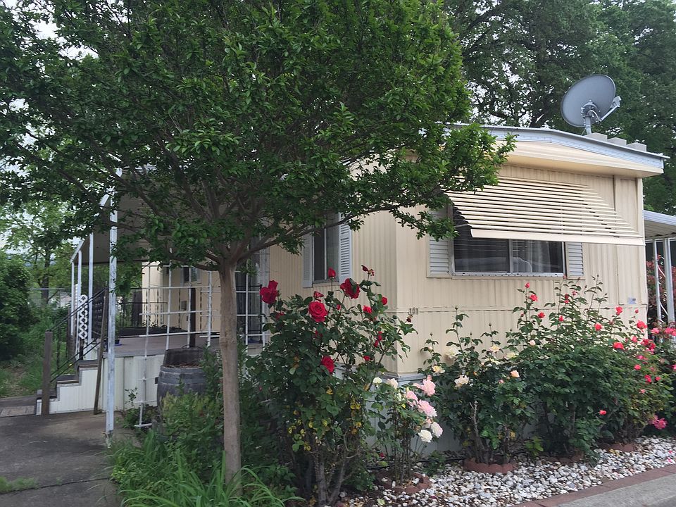 1st image of 700 E Gobbi St Spc 101