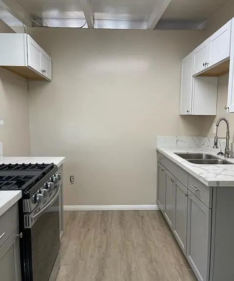 25207 Starr St — Photo 6