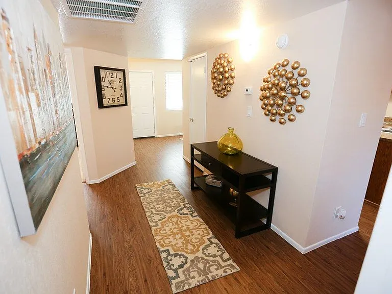 10134 W Mohawk Ln — Photo 22