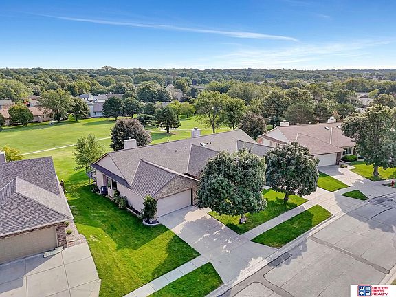 3rd image of 5524 Moor Dr