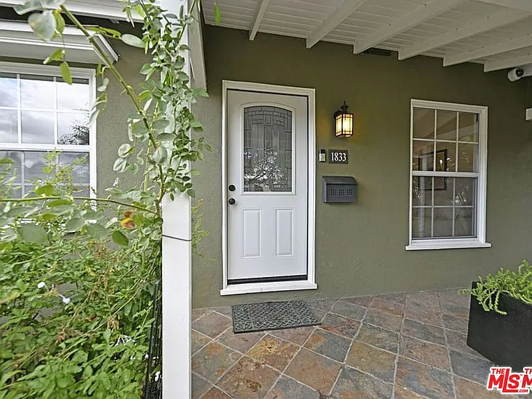 1833 Brockton Ave #MAIN HOUSE — Photo 3