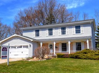 4820 Barnwood Trl, McHenry, IL