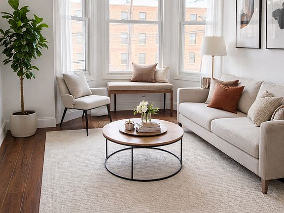 5th image of 245 Littleton Ave #2