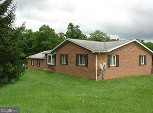 7545 Green Hill Rd, Harrisburg, PA 17112