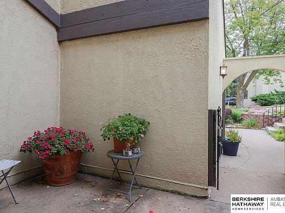3rd image of 4806 N 109th St