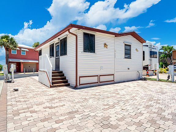 2nd image of 10701 S Ocean Drive #730