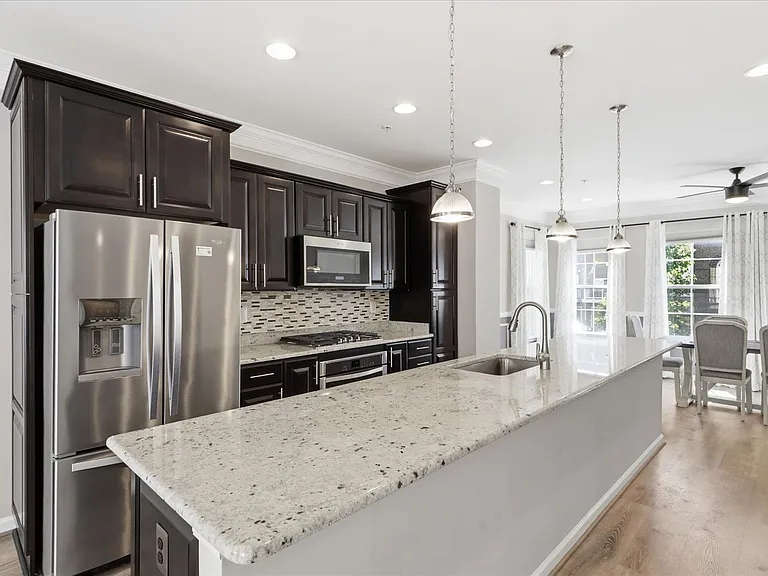 7224 Barrberry Ln — Photo 11