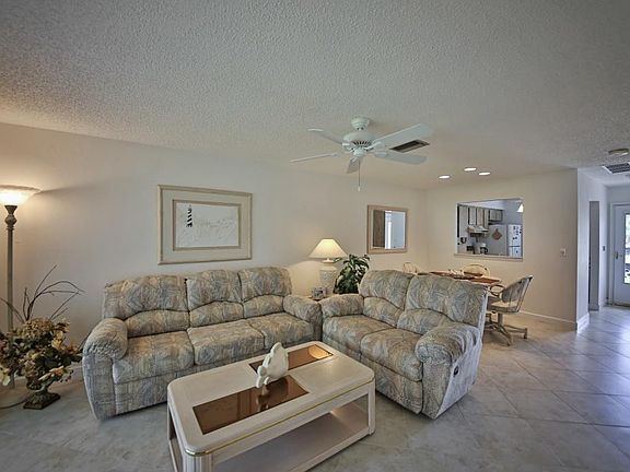 3rd image of 6300 S Pointe Villas #445
