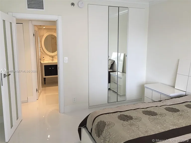 16485 Collins Ave #538 — Photo 12