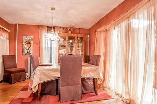 27 Becket St — Photo 6