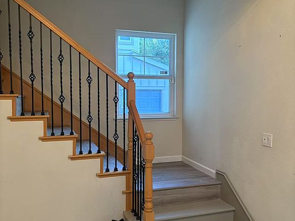 3rd image of 3042 Madsen St