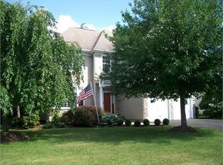 26 Bouwrey Pl, White House Station, NJ 08889