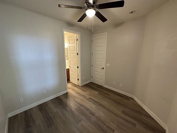 Bedroom (1)