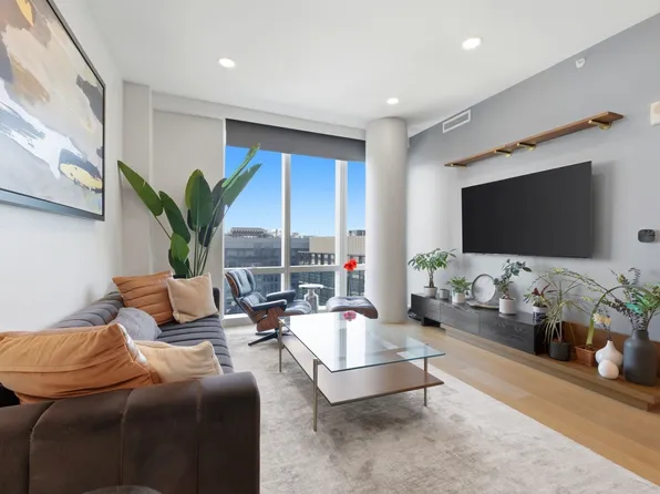 188 Brookline Ave Unit 23I, Boston, MA 02215