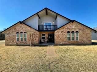 1924 Live Oak Cir, Azle, TX 76020