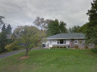 3512 W 88th St, Bloomington, MN 55431