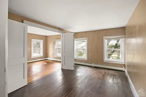 2279 US Route 9 — Photo 19