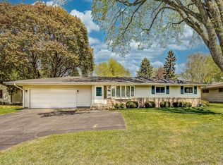 1608 W 90th St, Minneapolis, MN 55431